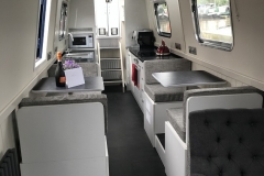 Bartimaeus - saloon