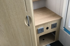 Wardrobe & vanity