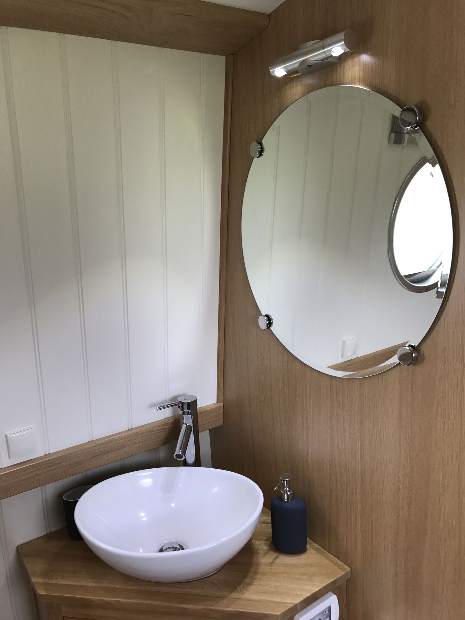 cs - bathroom 7