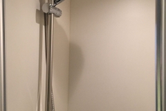 debf 5 bathroom 3