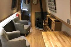 er - saloon 10
