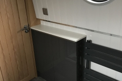 mr - bathroom 1