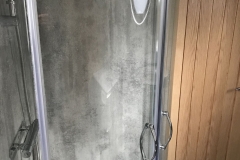 mr - bathroom 2