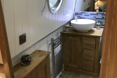 SJT-5-bathroom-1