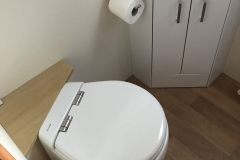 sm 5 bathroom 1